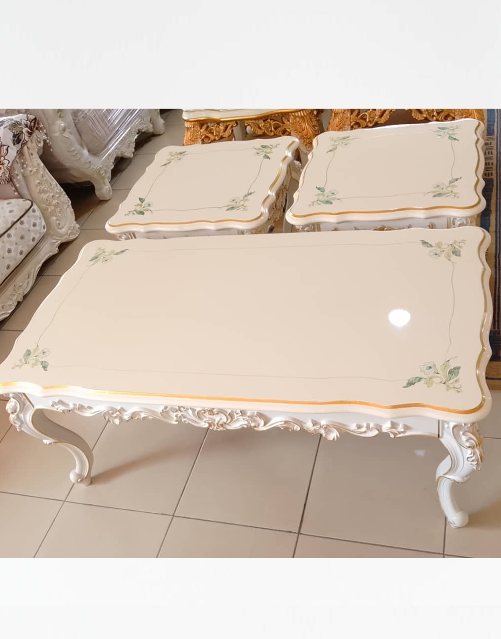 Center Table and Stools 002 - Royal Classic Center Table & Matching Stools Set